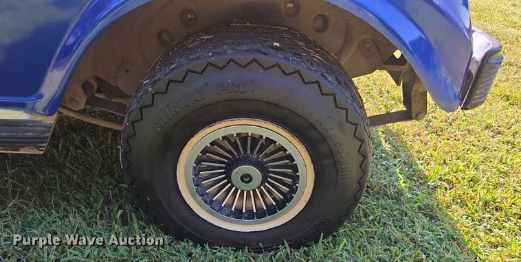 image for item DZ6144 2001 Club Car golf cart