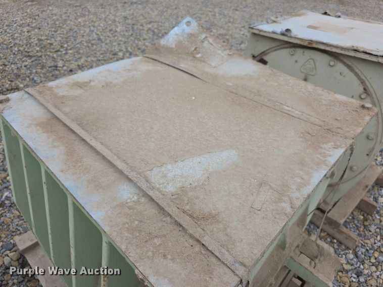 image for item DZ6146 (9) Kice blowers