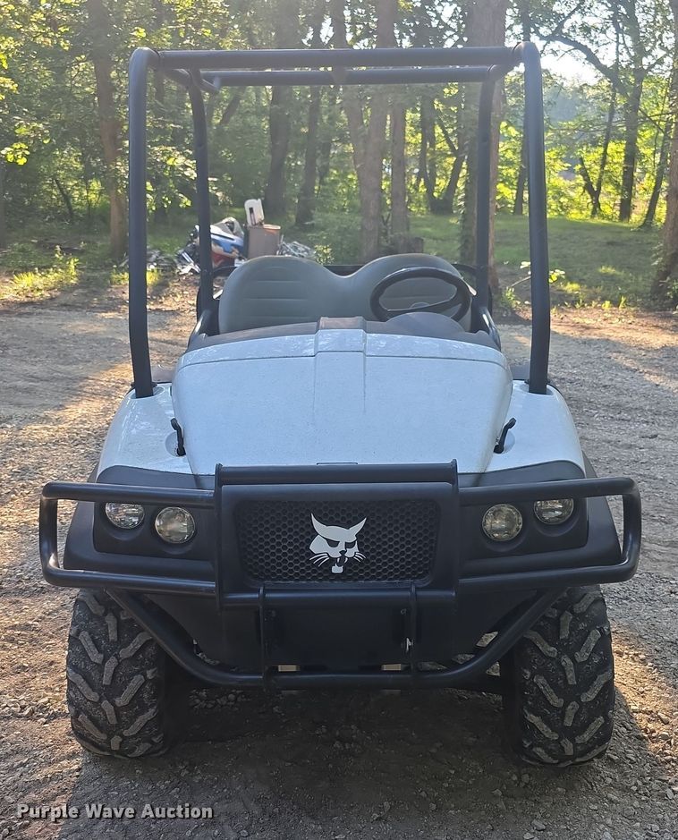 image for item DZ6149 2015 Bobcat 2200 utility vehicle