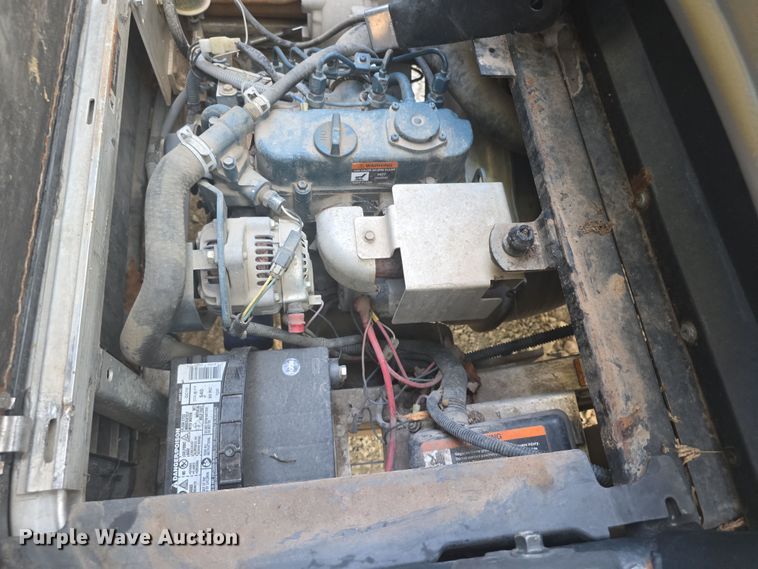 image for item DZ6149 2015 Bobcat 2200 utility vehicle