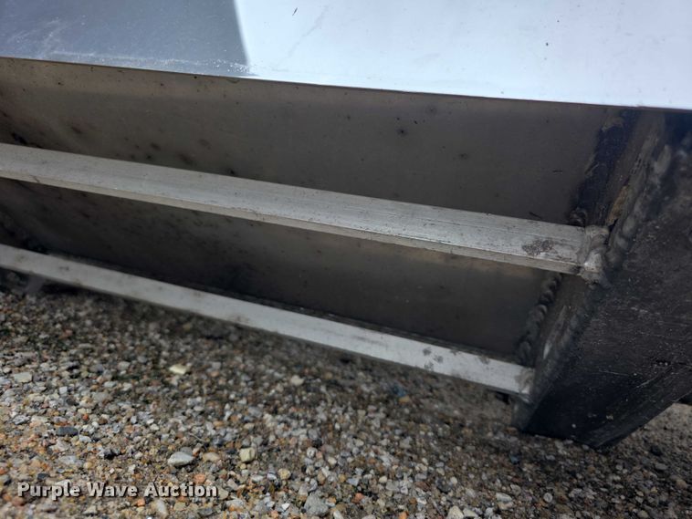 image for item DZ6153 Brunner cab rack