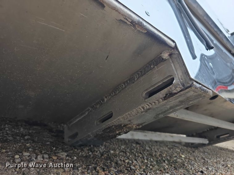 image for item DZ6153 Brunner cab rack