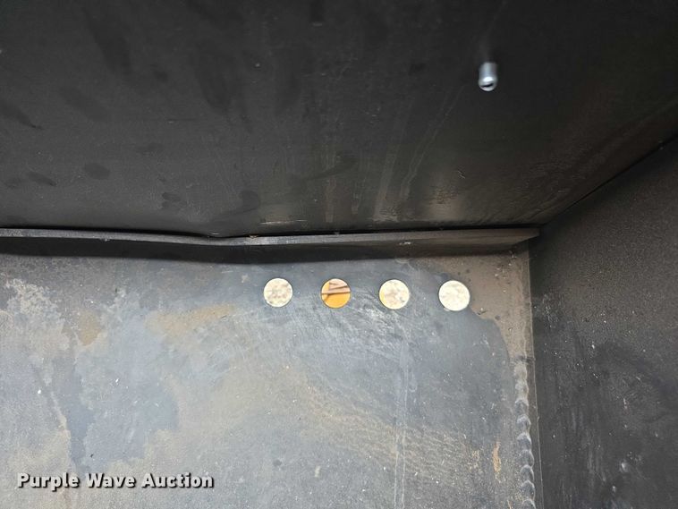 image for item DZ6153 Brunner cab rack