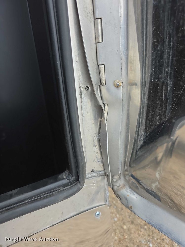 image for item DZ6153 Brunner cab rack