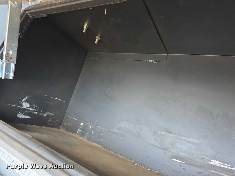 image for item DZ6153 Brunner cab rack