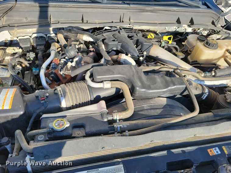 image for item DZ6482 2013 Ford F350 Super Duty SuperCab flatbed pickup truck