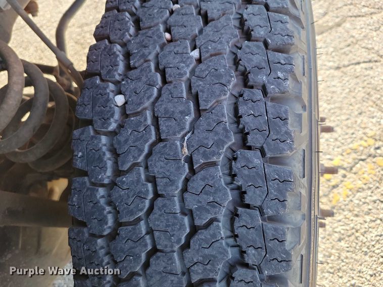 image for item DZ6482 2013 Ford F350 Super Duty SuperCab flatbed pickup truck