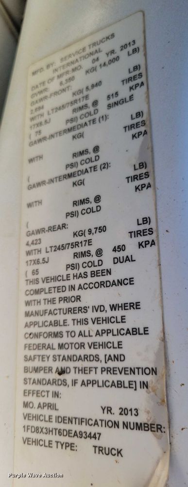 image for item DZ6482 2013 Ford F350 Super Duty SuperCab flatbed pickup truck