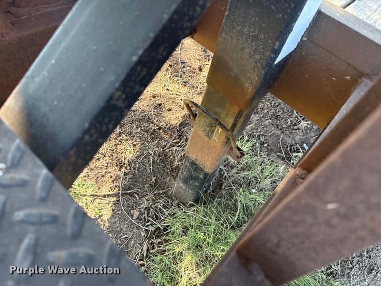 image for item DZ8938 2011 Neal tilt deck equipment trailer