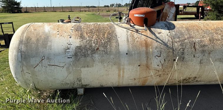image for item DZ8941 Propane tank