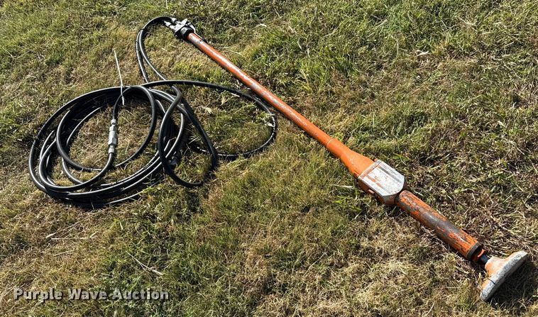 image for item DZ8942 Hydraulic post hole tamper