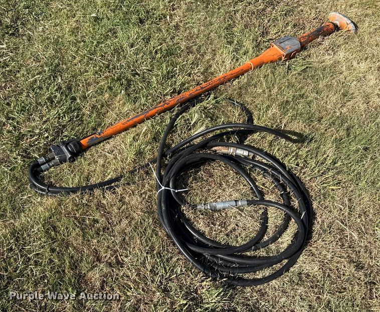 image for item DZ8942 Hydraulic post hole tamper