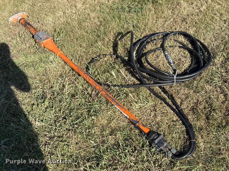 image for item DZ8942 Hydraulic post hole tamper