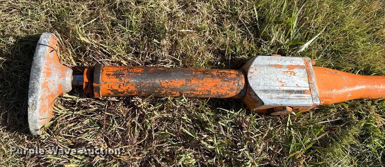 image for item DZ8942 Hydraulic post hole tamper