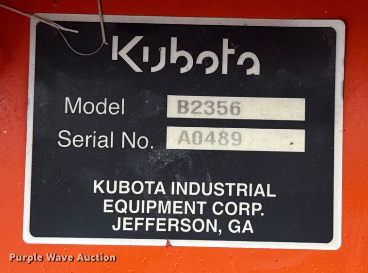 image for item DZ8951 2013 Kubota B3350 MFWD tractor