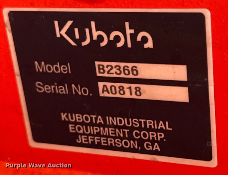 image for item DZ8951 2013 Kubota B3350 MFWD tractor