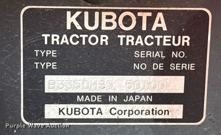 image for item DZ8951 2013 Kubota B3350 MFWD tractor