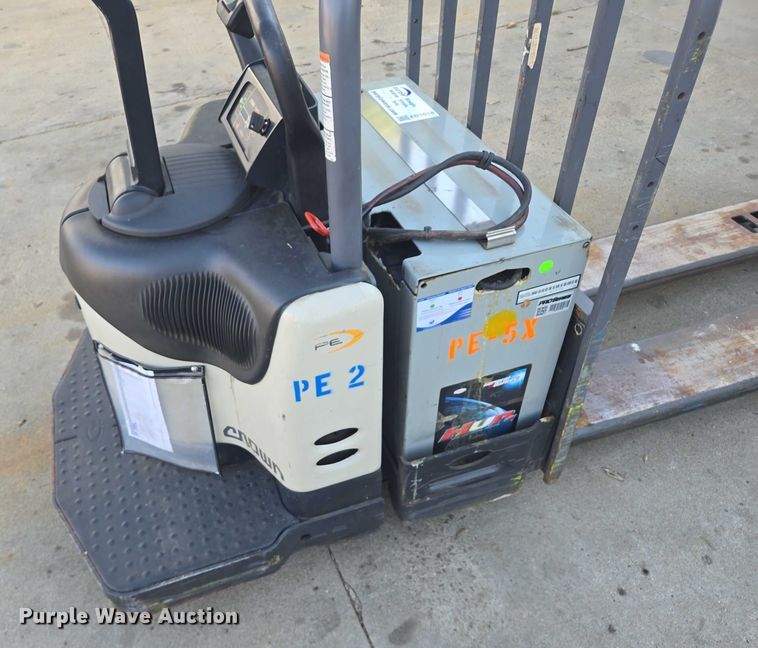 image for item EB1018 Crown PE4500-60 pallet jack