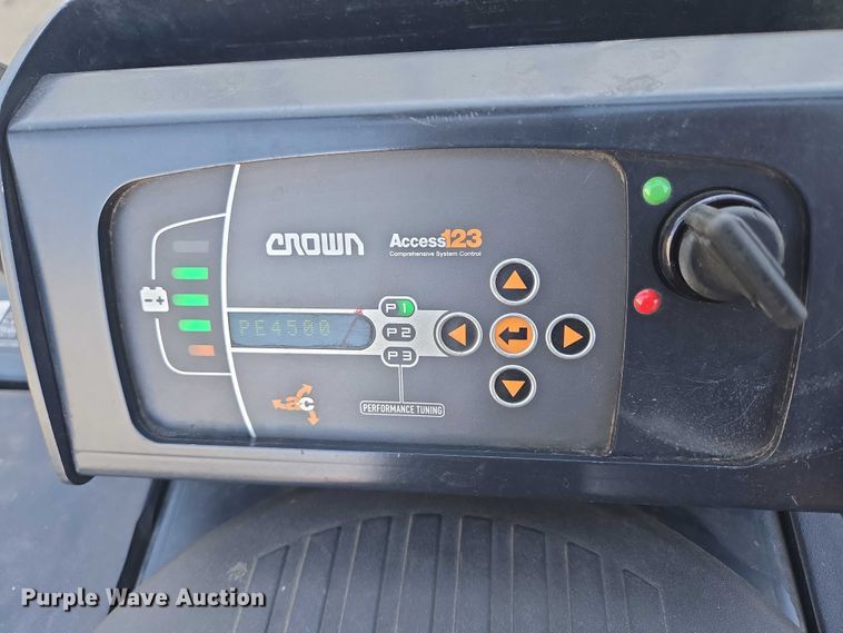 image for item EB1018 Crown PE4500-60 pallet jack