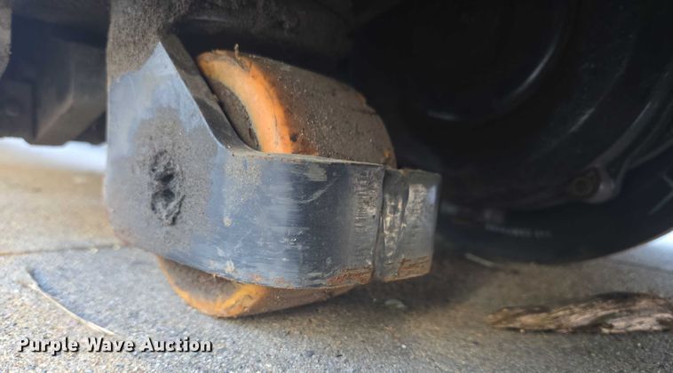 image for item EB1018 Crown PE4500-60 pallet jack