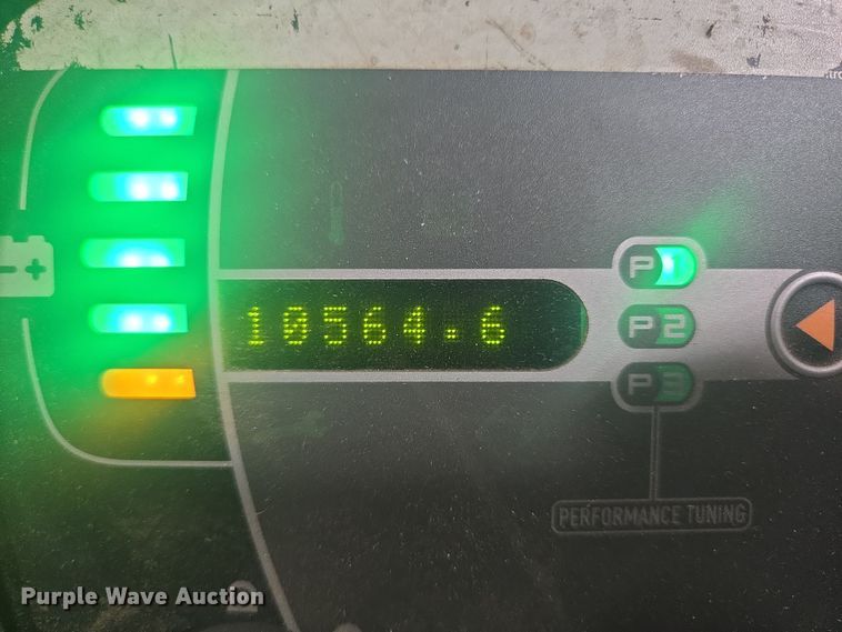 image for item EB1021 Crown RC5545-40 forklift