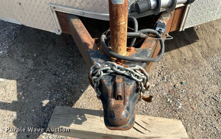 image for item EB2907 2013 Haulmark TSTV85X16WT3 enclosed cargo trailer