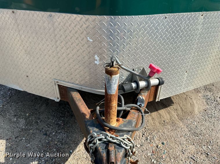 image for item EB2907 2013 Haulmark TSTV85X16WT3 enclosed cargo trailer