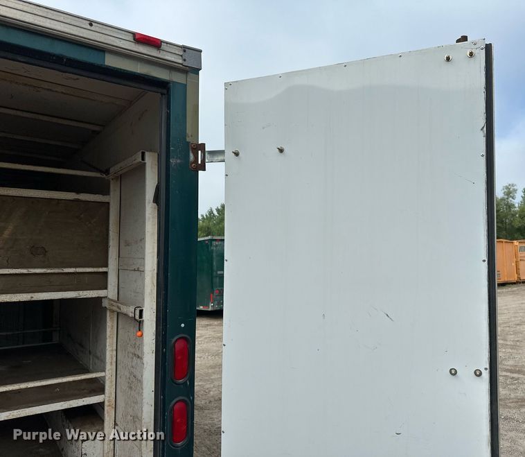 image for item EB2908 2007 Pace V0717TA2 enclosed cargo trailer