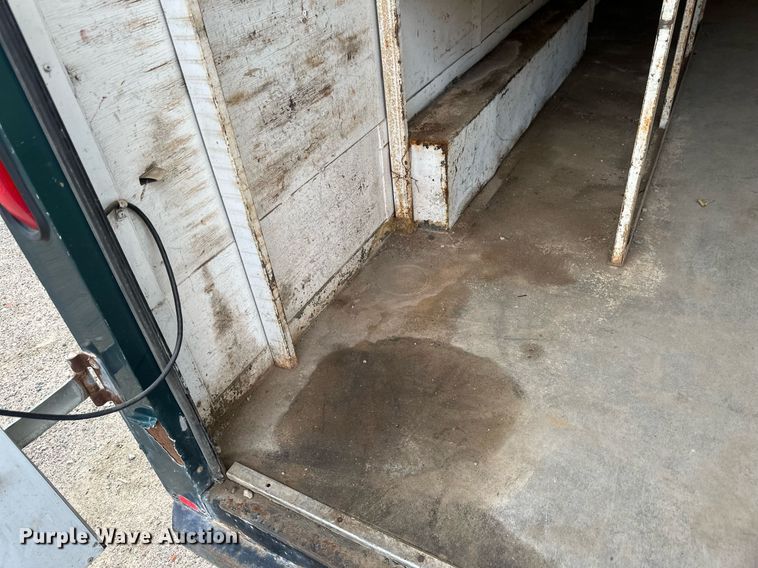 image for item EB2908 2007 Pace V0717TA2 enclosed cargo trailer