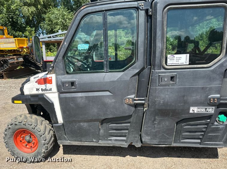 image for item EB2909 2015 Bobcat 3400XL utility vehicle