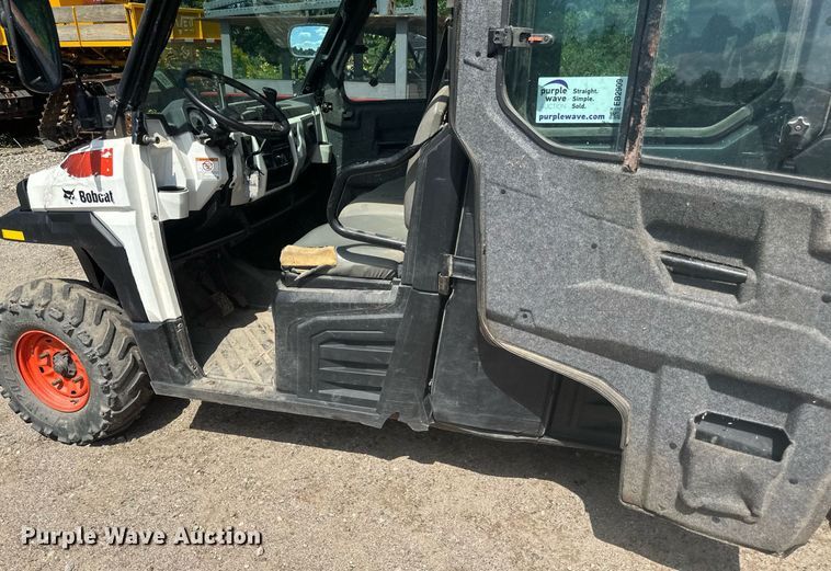 image for item EB2909 2015 Bobcat 3400XL utility vehicle