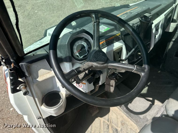 image for item EB2909 2015 Bobcat 3400XL utility vehicle