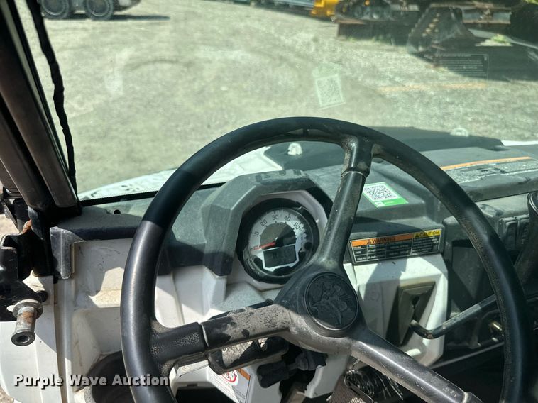 image for item EB2909 2015 Bobcat 3400XL utility vehicle