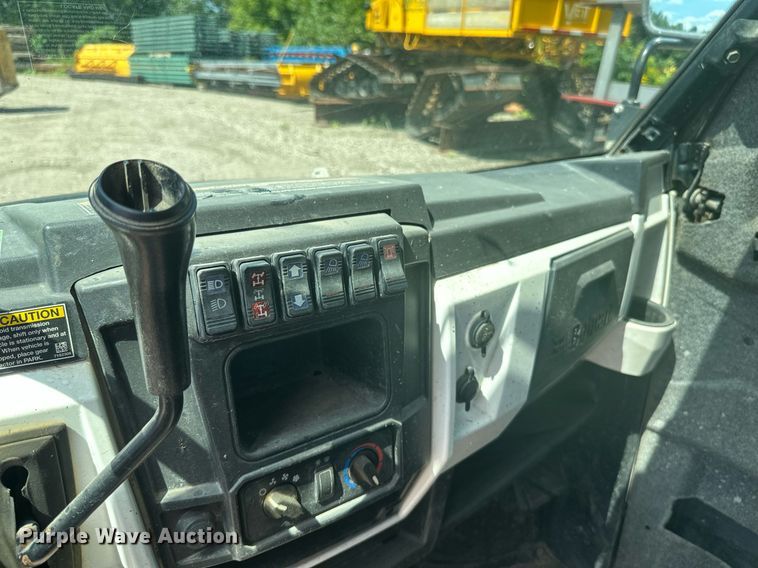 image for item EB2909 2015 Bobcat 3400XL utility vehicle