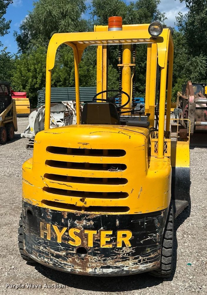 image for item EB2914 Hyster H70C forklift