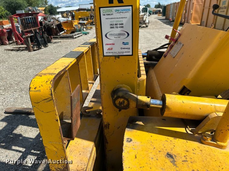 image for item EB2914 Hyster H70C forklift