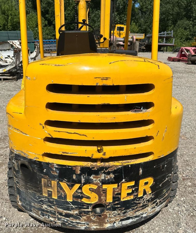 image for item EB2914 Hyster H70C forklift