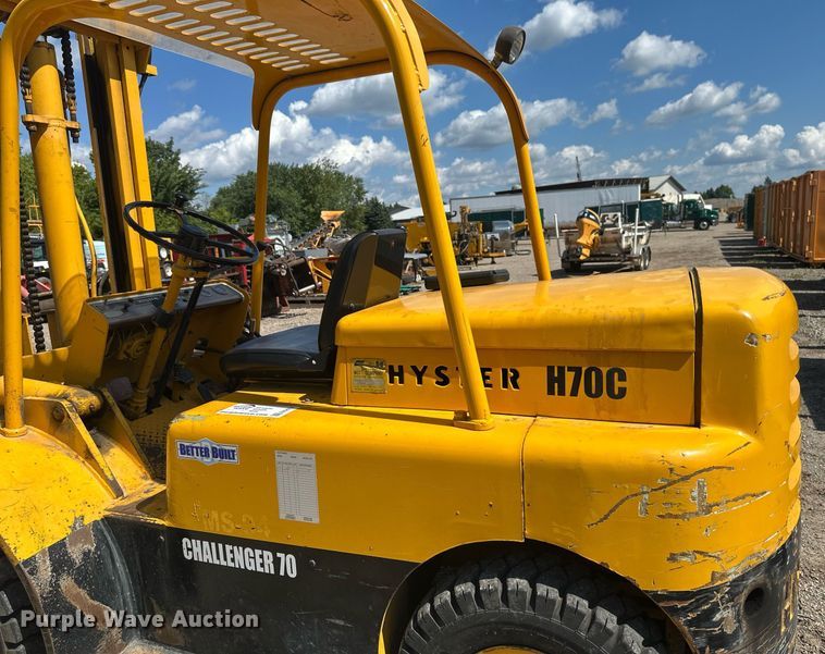 image for item EB2914 Hyster H70C forklift