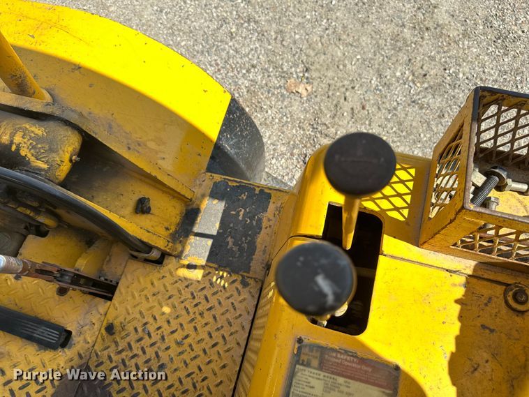 image for item EB2914 Hyster H70C forklift