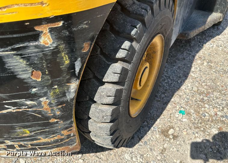 image for item EB2914 Hyster H70C forklift