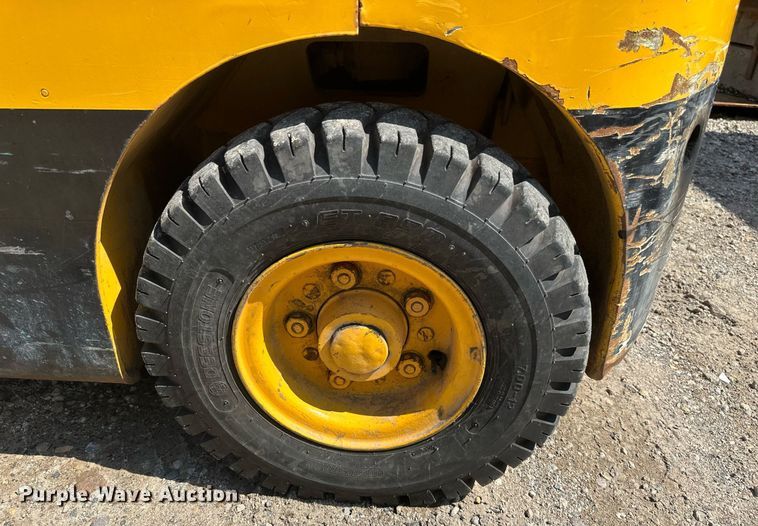 image for item EB2914 Hyster H70C forklift