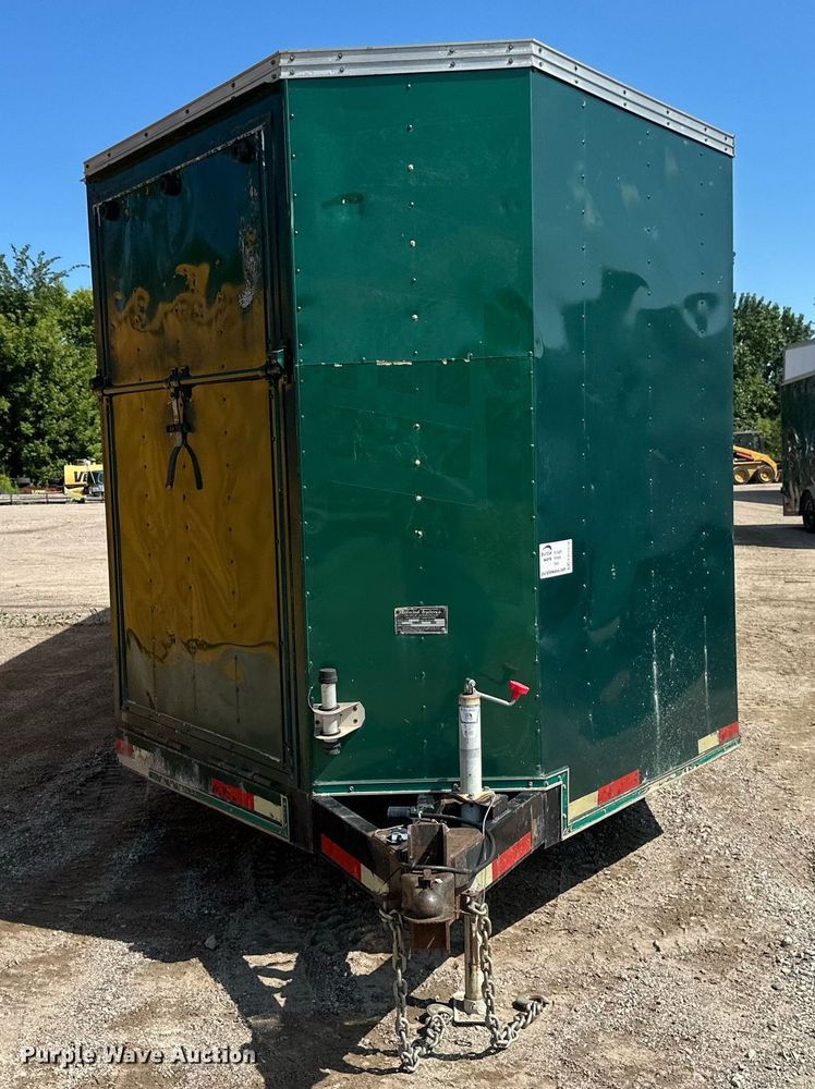 image for item EB2919 1995 Tailwind enclosed cargo trailer