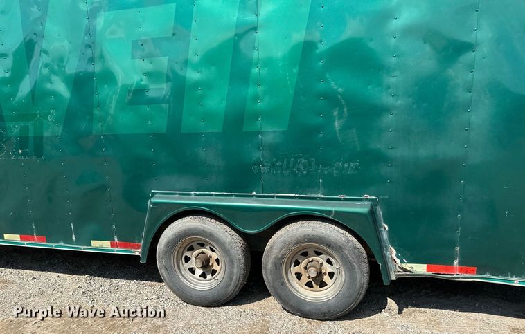 image for item EB2919 1995 Tailwind enclosed cargo trailer