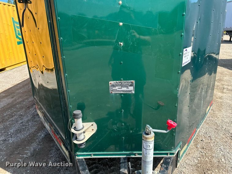 image for item EB2919 1995 Tailwind enclosed cargo trailer