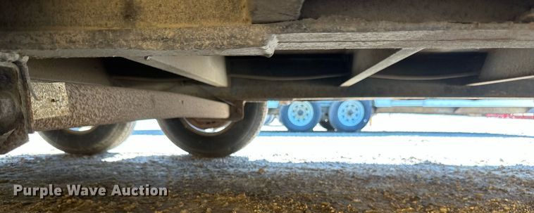 image for item EB2919 1995 Tailwind enclosed cargo trailer