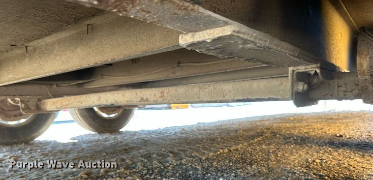 image for item EB2919 1995 Tailwind enclosed cargo trailer