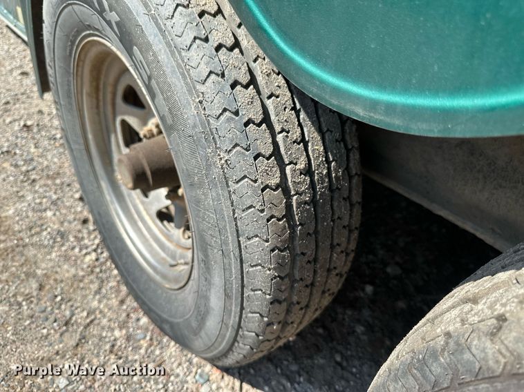 image for item EB2919 1995 Tailwind enclosed cargo trailer