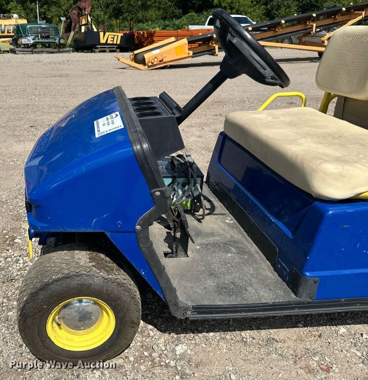 image for item EB2921 Par car Columbia golf cart