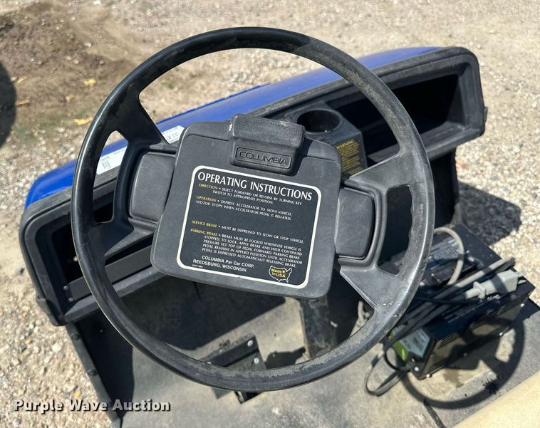 image for item EB2921 Par car Columbia golf cart