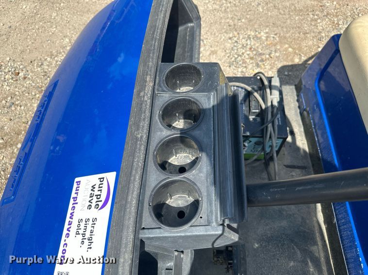 image for item EB2921 Par car Columbia golf cart